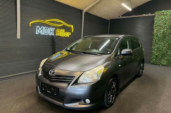 undefined Toyota Verso fra 2012