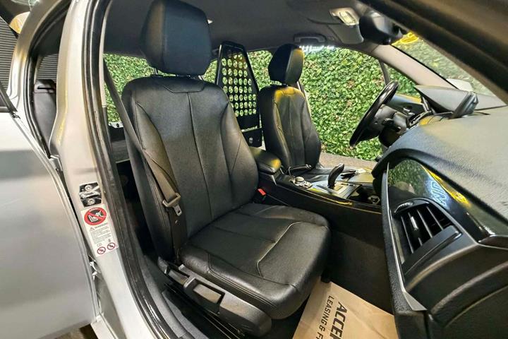undefined BMW 116d fra 2012 set indefra