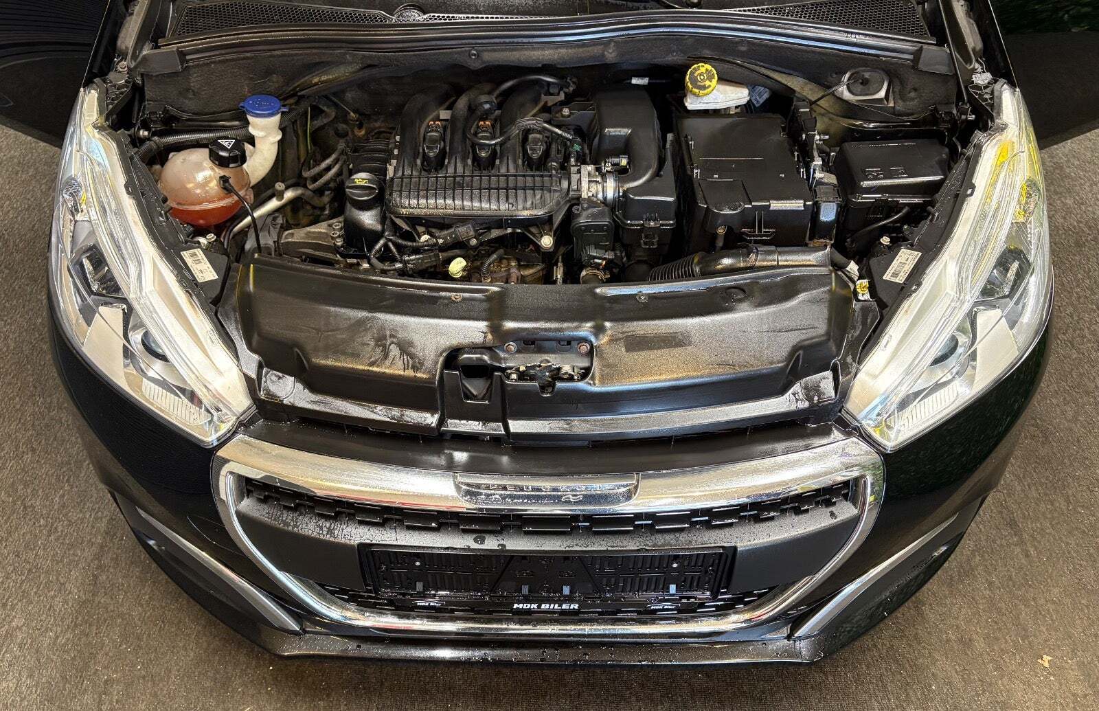 undefined Peugeot 208 fra 2019