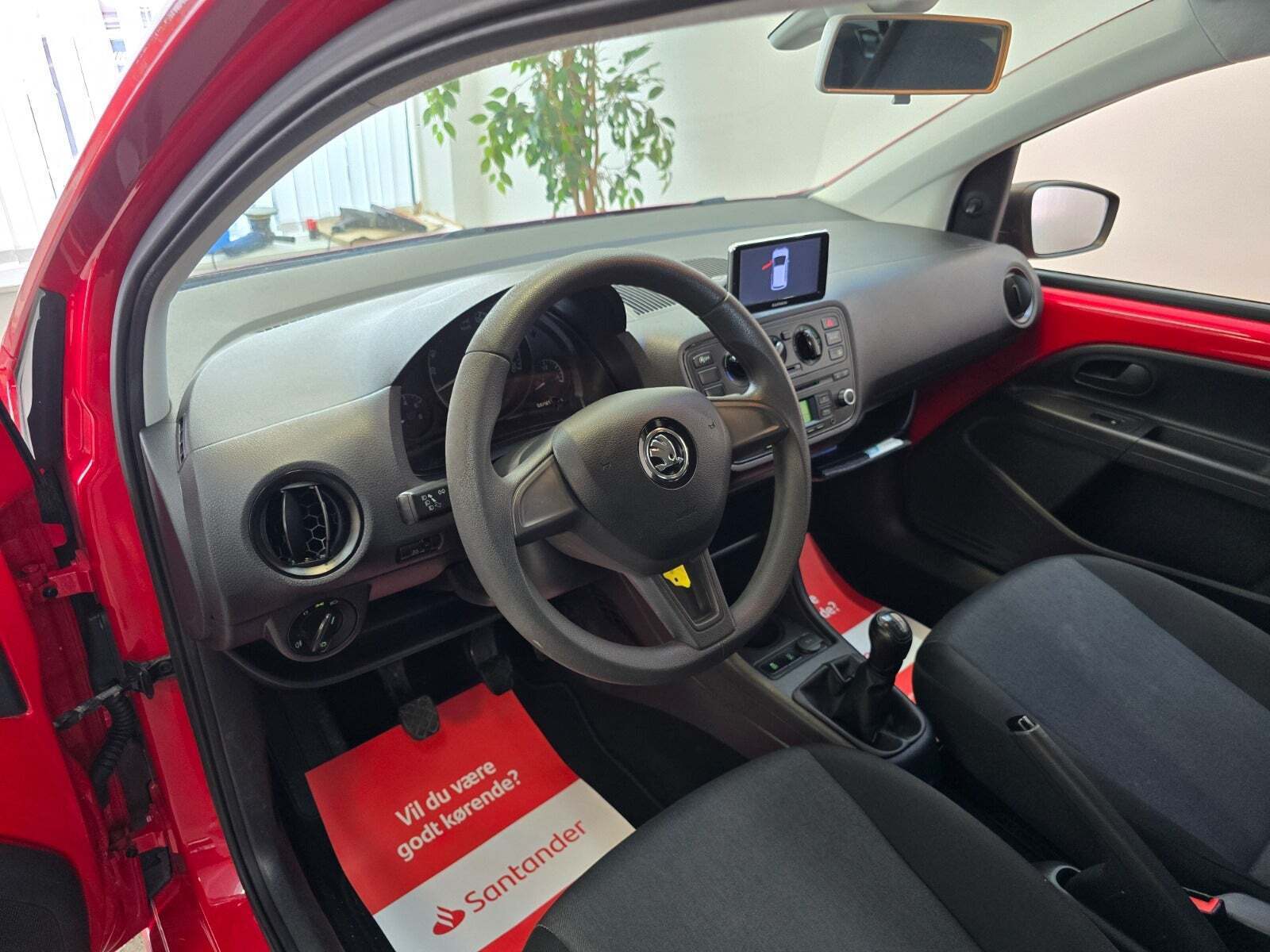 Rød Skoda Citigo fra 2016