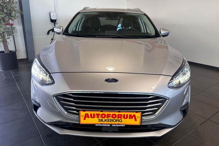 Sølv Ford Focus fra 2020