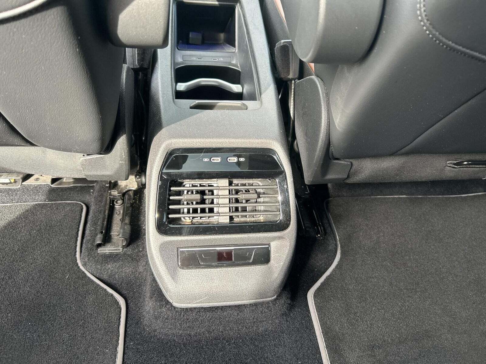 Hvid VW ID.4 fra 2022