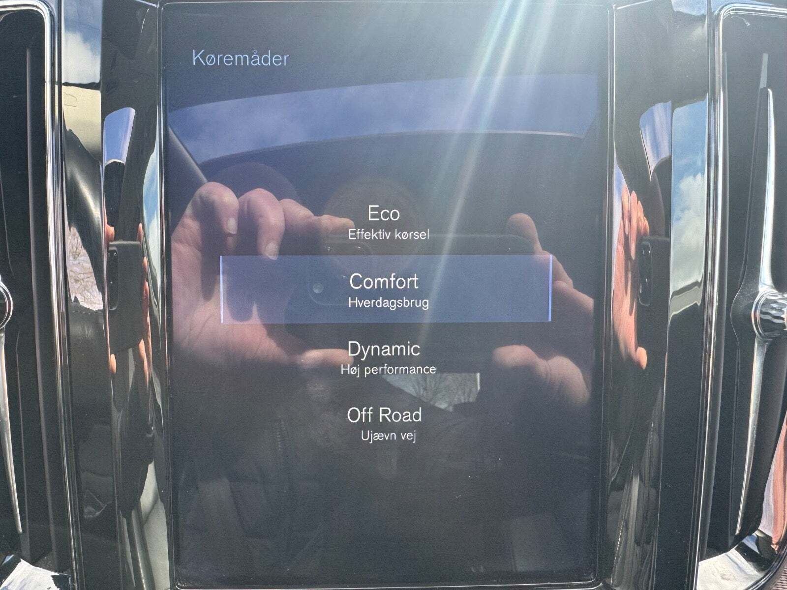 Sølv Volvo XC60 fra 2019