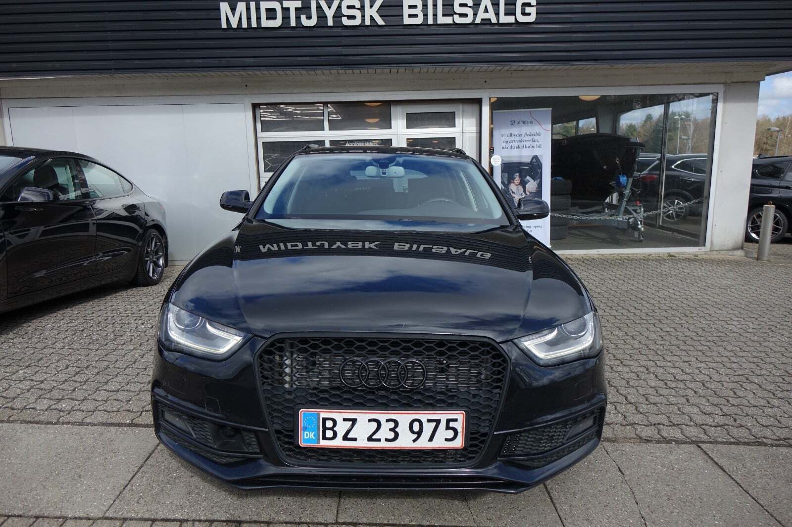 Audi A4 2,0 TDi 177 S-line Avant Multitr.
