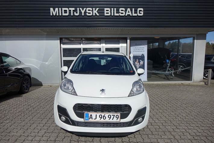 Hvid Peugeot 107 fra 2014