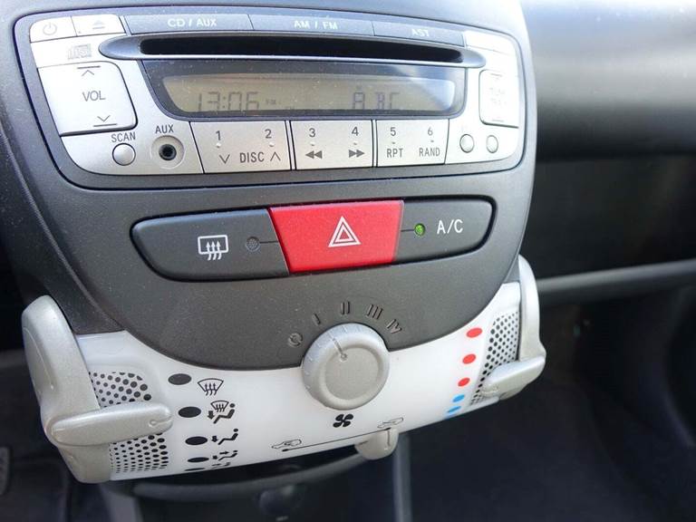 Peugeot 107 1,0 Champion Air