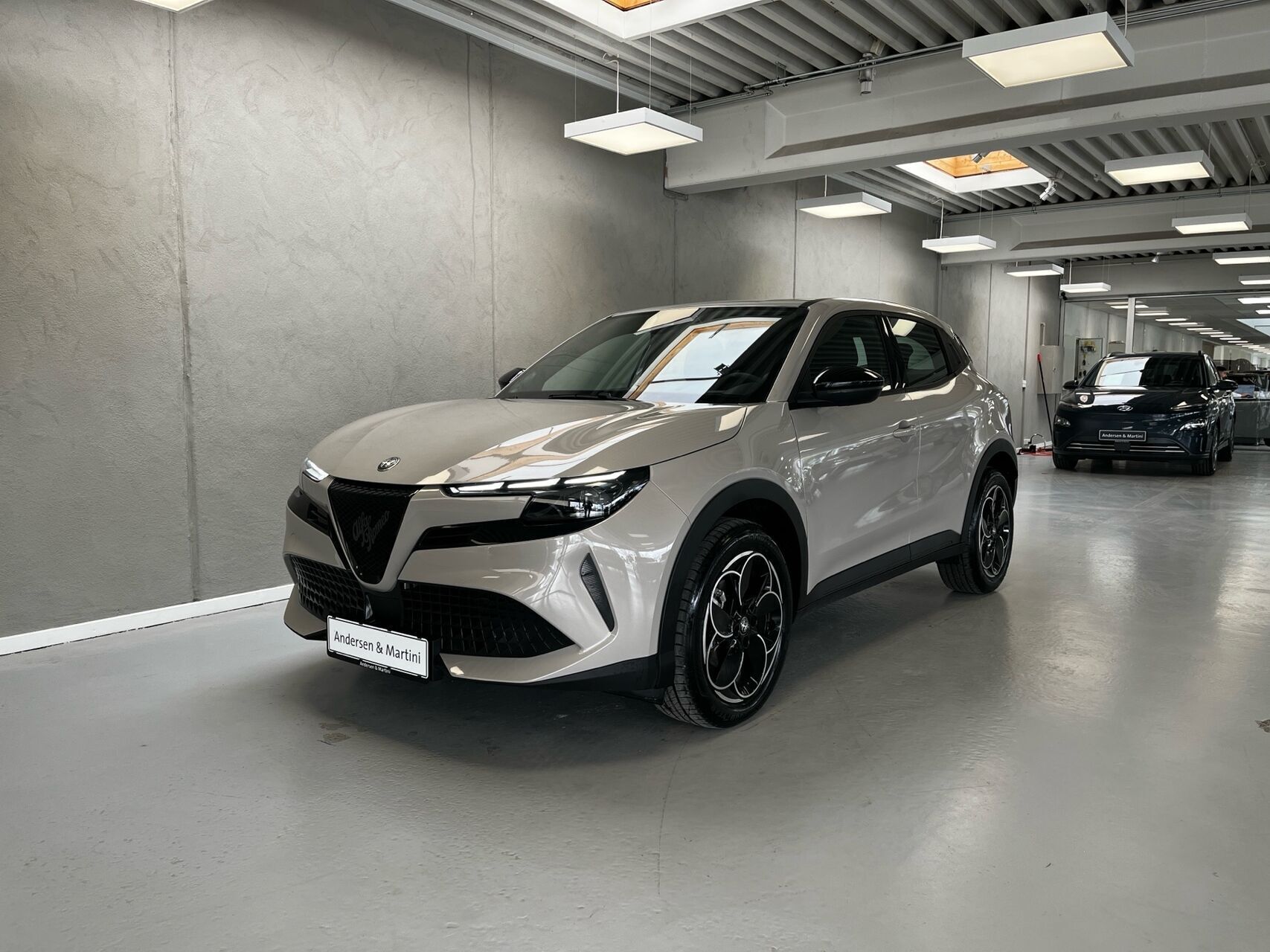 Alfa Romeo Junior EL Core 156HK 5d Aut.