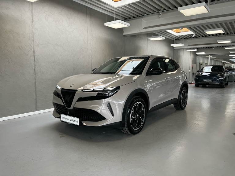 Alfa Romeo Junior EL Core 156HK 5d Aut.