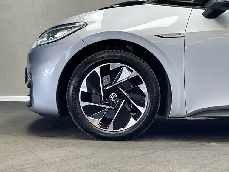 VW ID.3 EL Family 204HK 5d Aut.