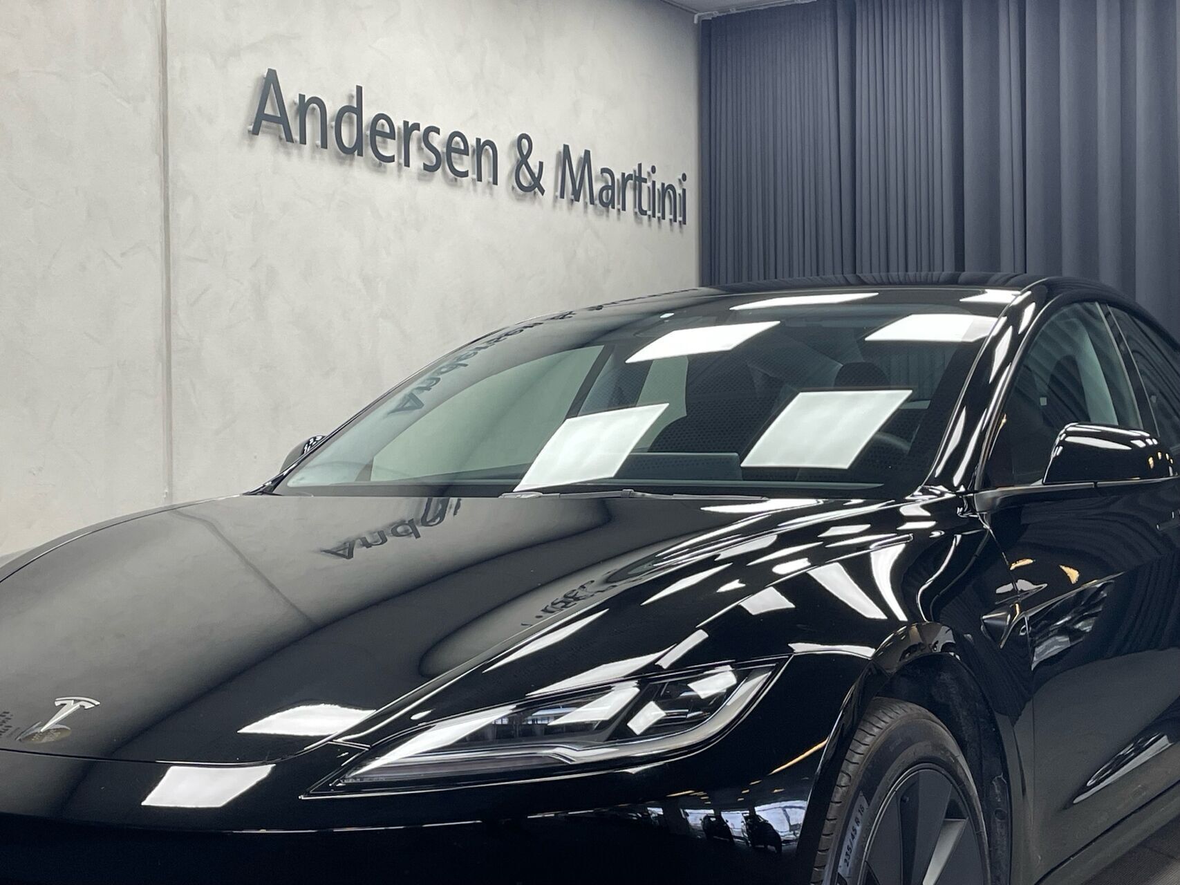 Tesla Model 3 EL 283HK Aut.