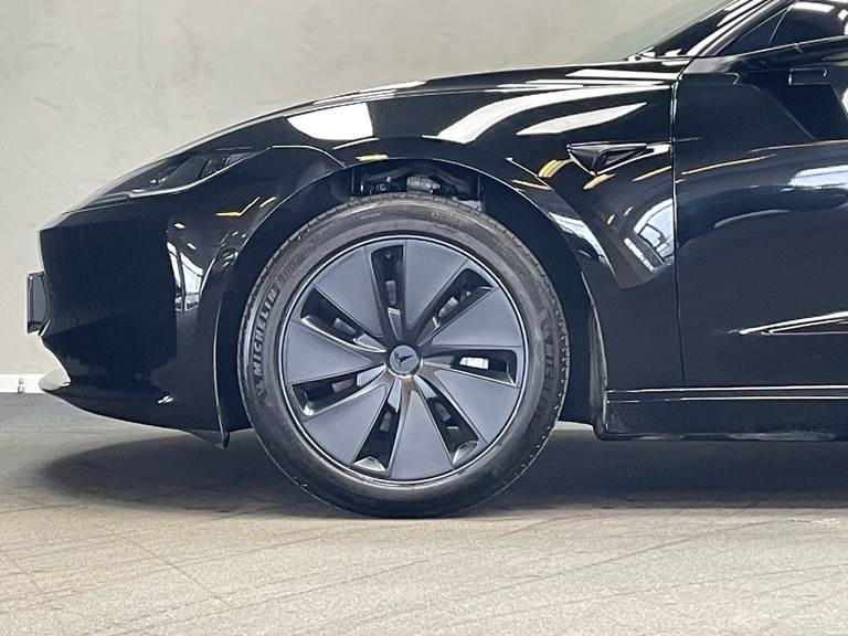 Tesla Model 3 EL 283HK Aut.
