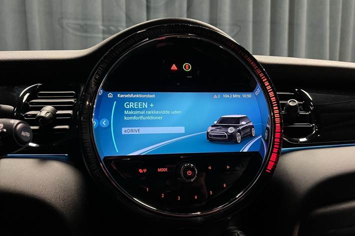 Grå Mini Cooper fra 2022