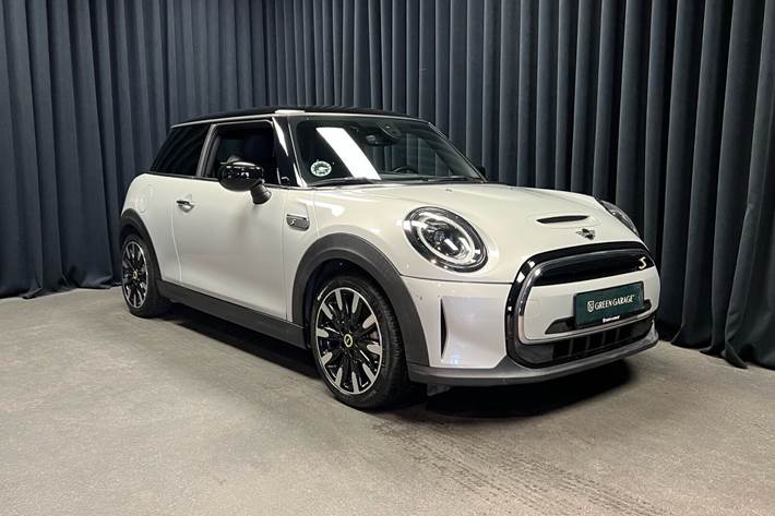 Hvid Mini Cooper fra 2022
