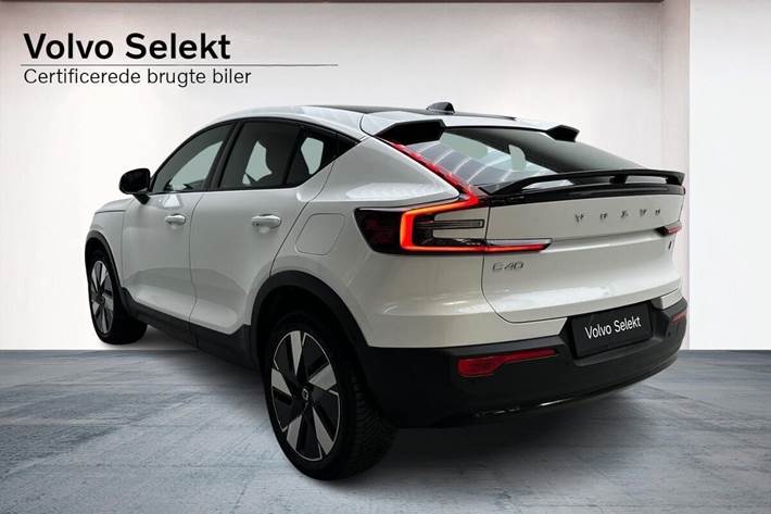 Hvid Volvo C40 fra 2023