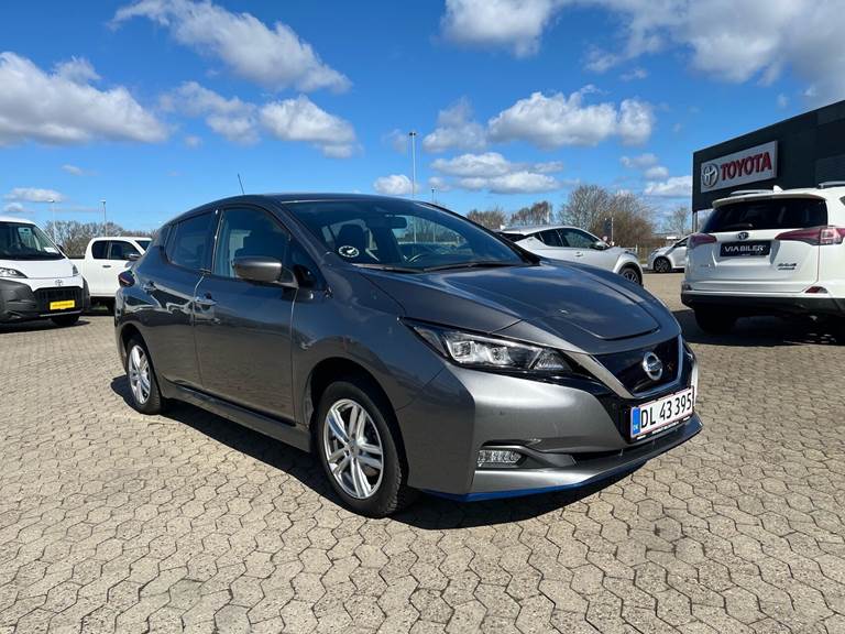 Nissan Leaf EL N-Connecta 62 kWh 214HK 5d Aut.