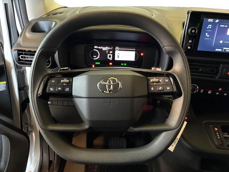 Toyota ProAce City 50 kWh (136 hk) Long/To skydedøre aut. gear Comfort Master