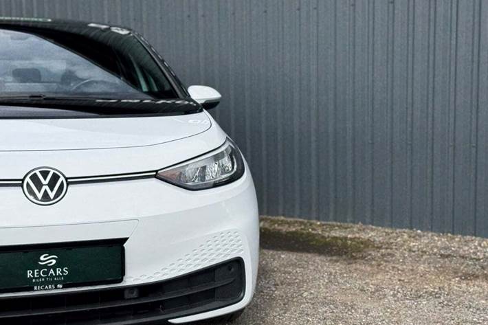 Hvid VW ID.3 fra 2023