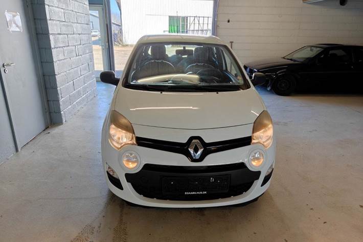 Gul Renault Twingo fra 2013