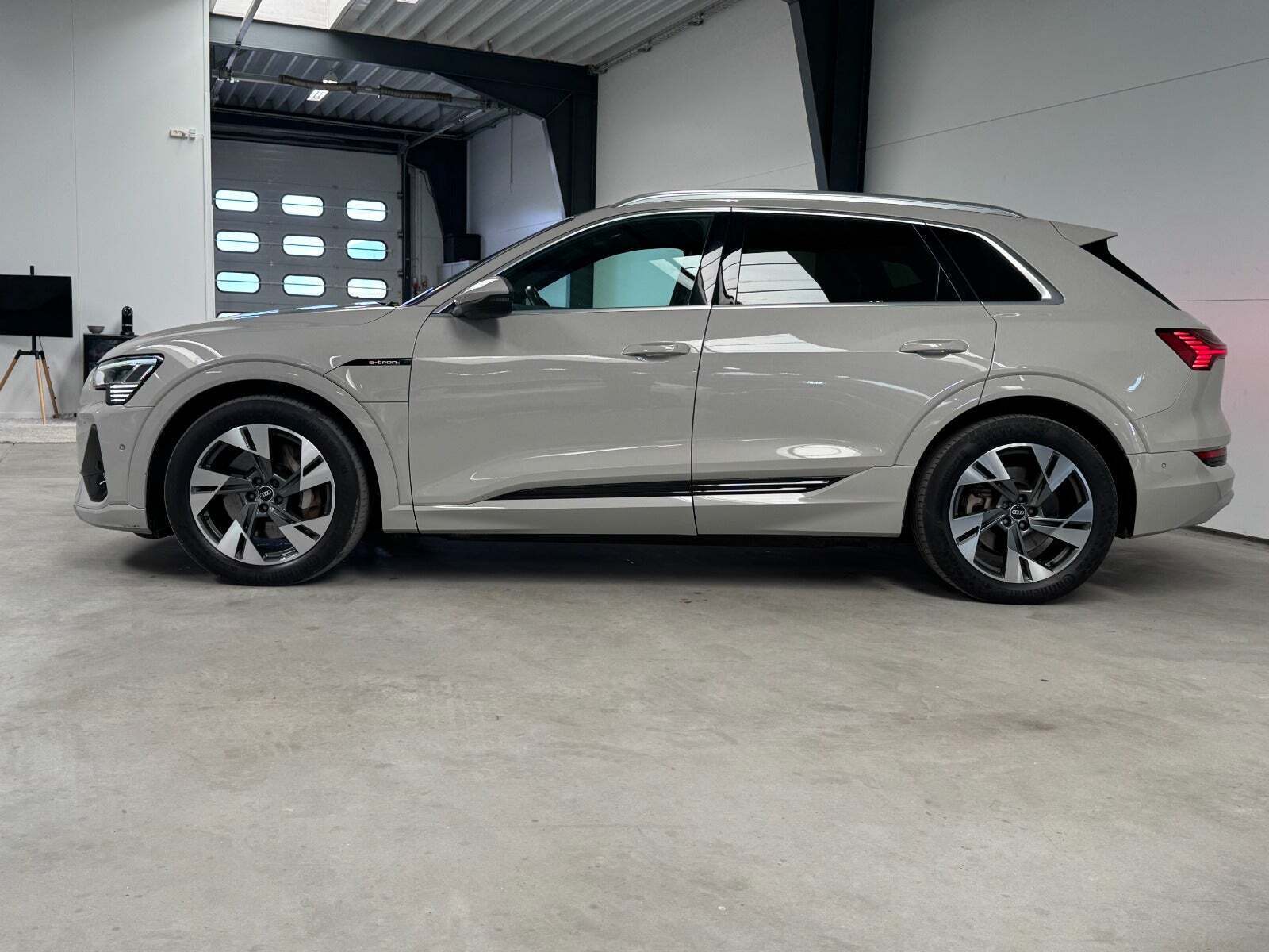 Audi e-tron 55 S-line quattro