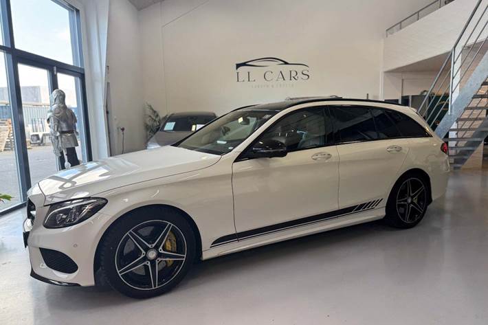 Brun Mercedes C450 fra 2016