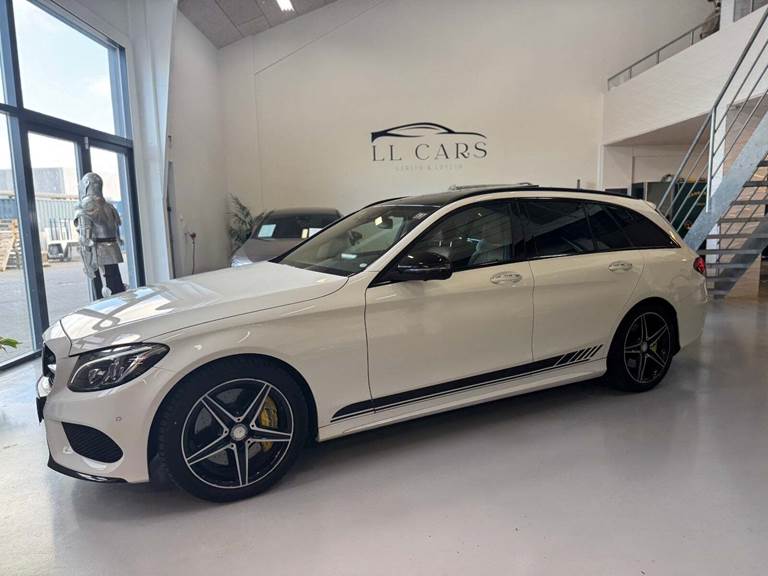 Mercedes C450 3,0 AMG stc. aut. 4Matic