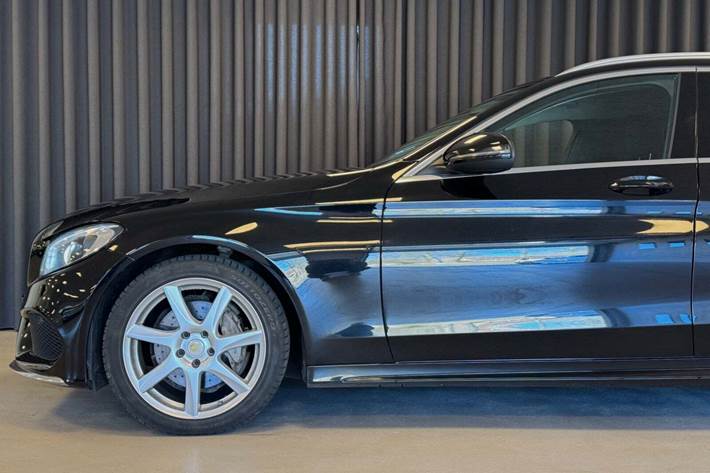 Sort Mercedes C220 d fra 2017