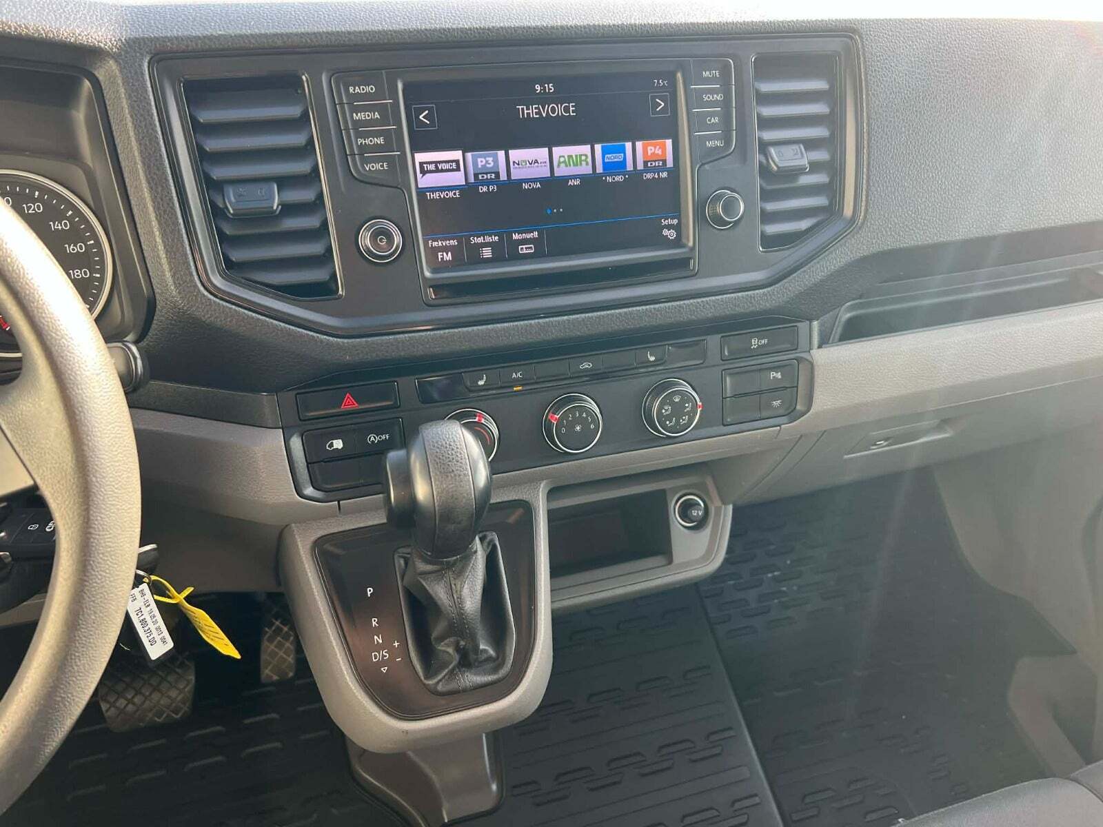 VW Crafter 35 2,0 TDi 177 Kassevogn L3H3