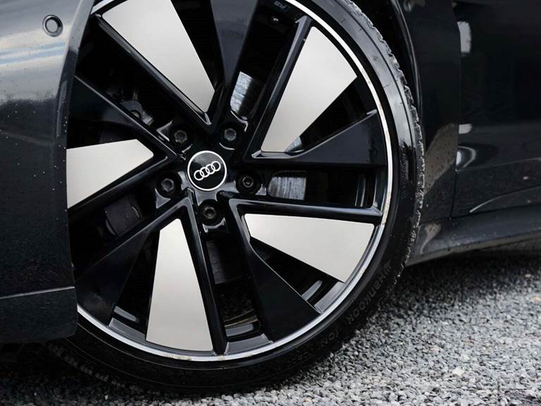 Audi e-tron GT quattro