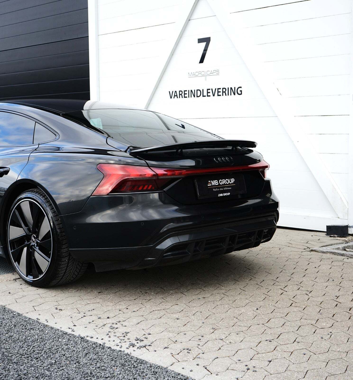 Audi e-tron GT quattro