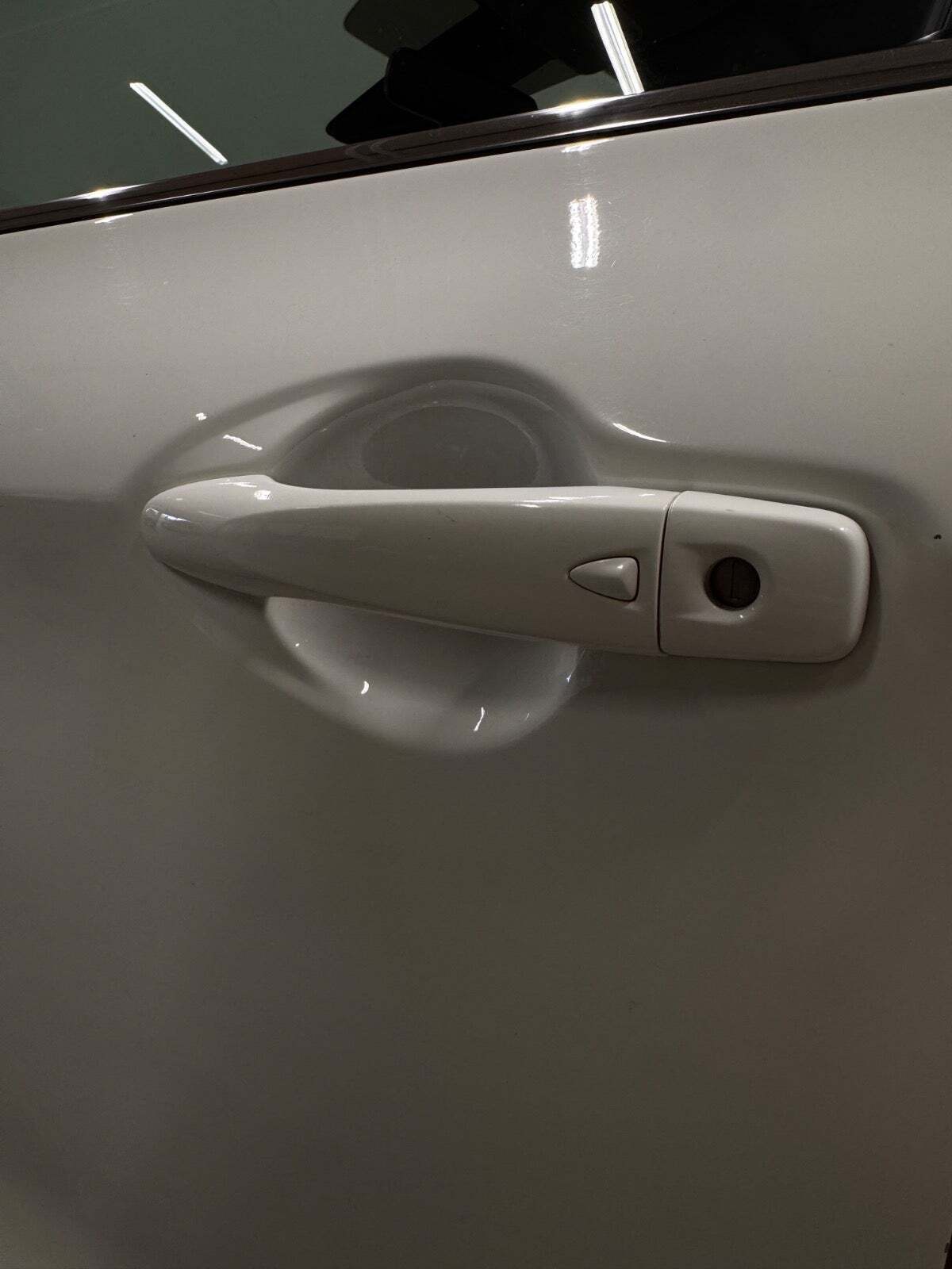 Hvid Nissan Qashqai fra 2020