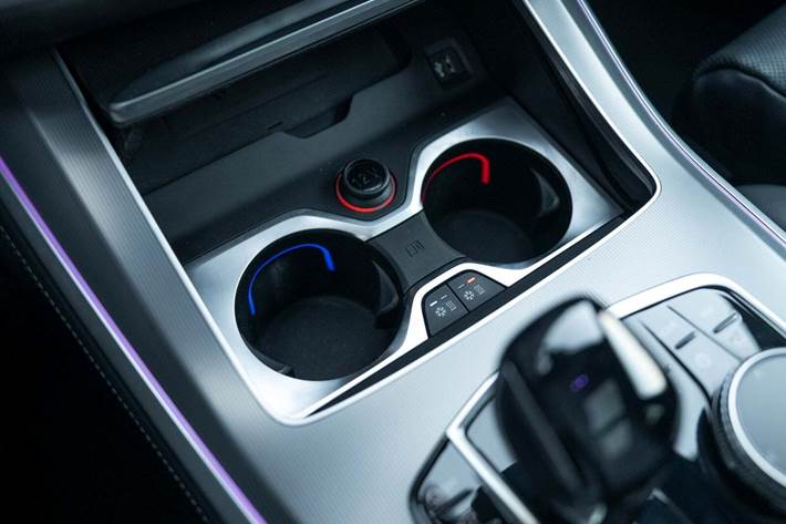 Grå BMW X5 fra 2021