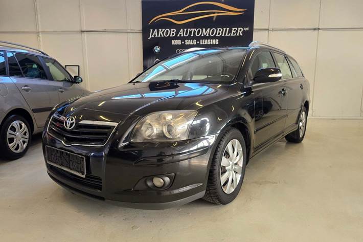 undefined Toyota Avensis fra 2006