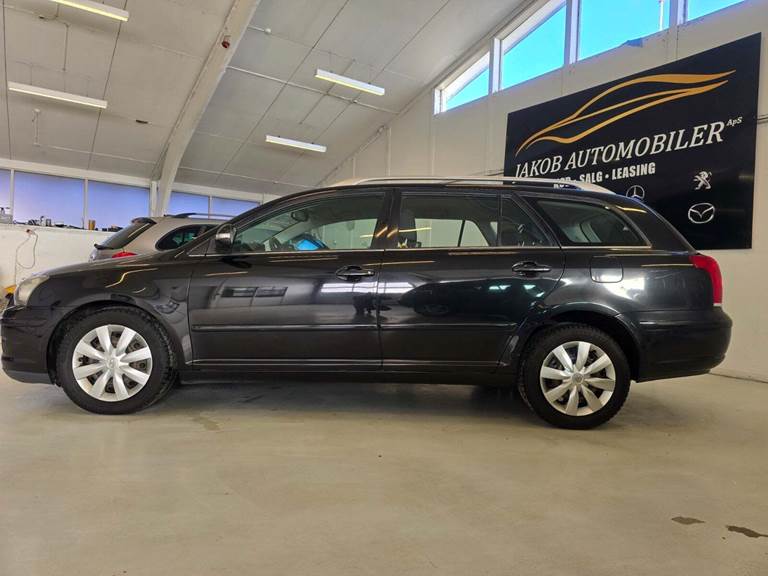 Toyota Avensis 1,8 VVT-i Elegance stc.