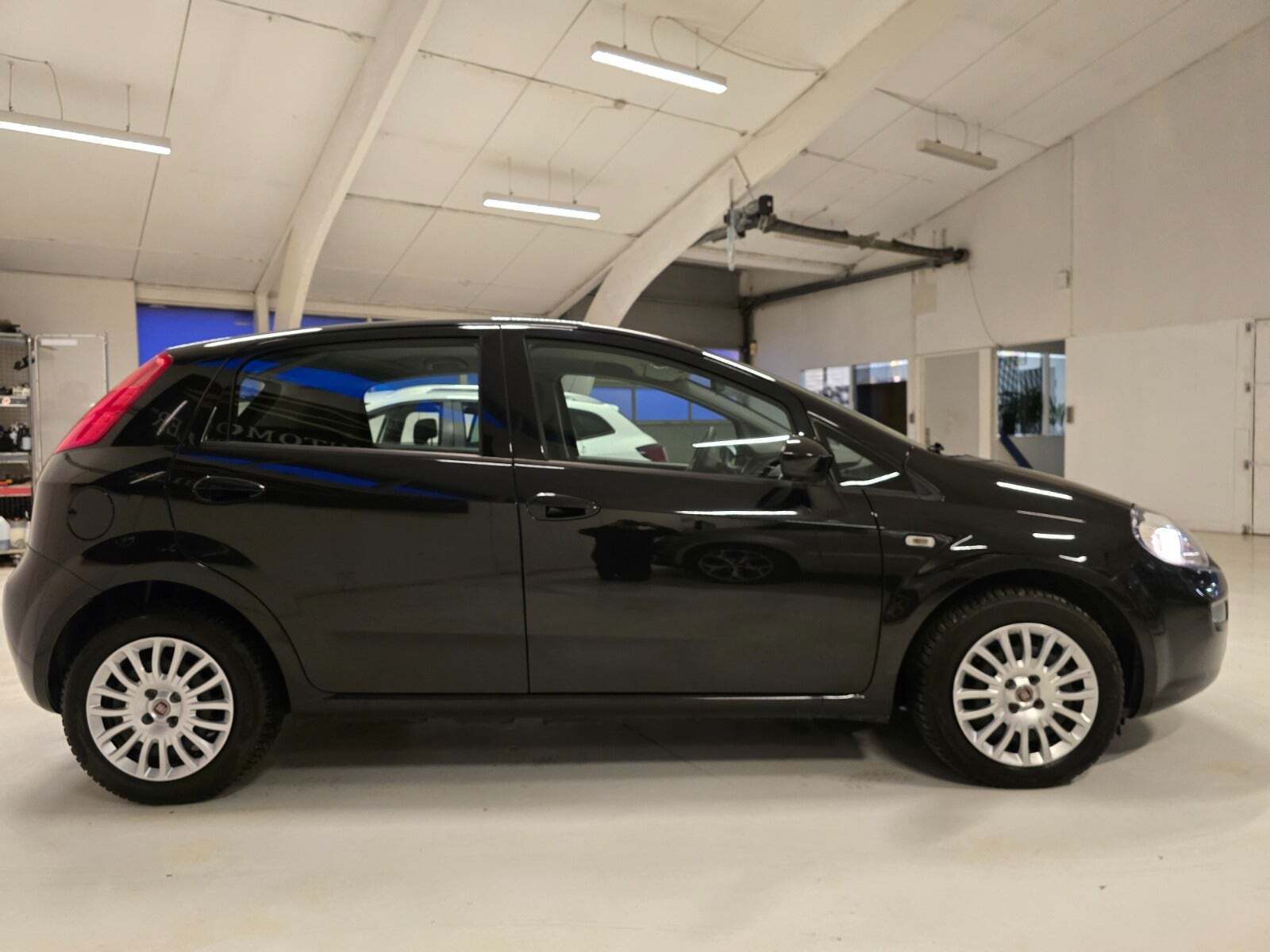 Fiat Punto 0,9 TwinAir 100 Popstar Edition