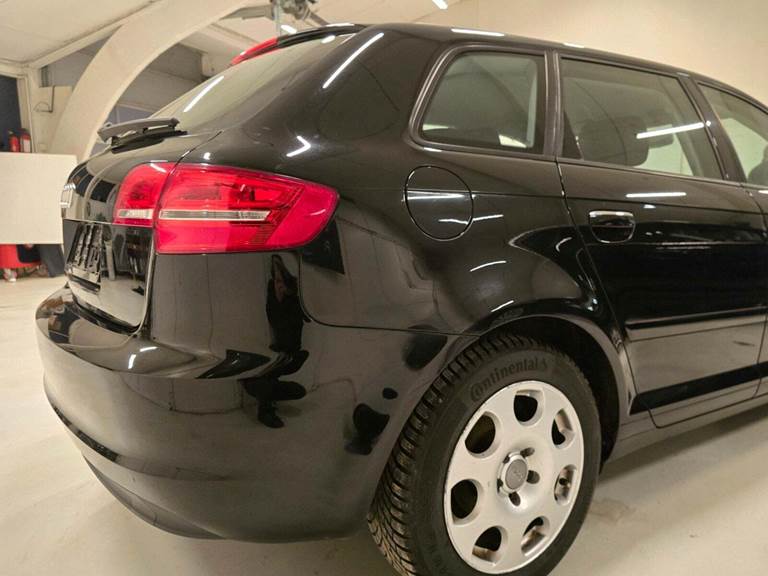 Audi A3 1,6 Ambiente Sportback