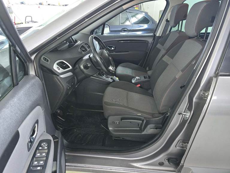 Renault Scenic III 1,6 16V Authentique