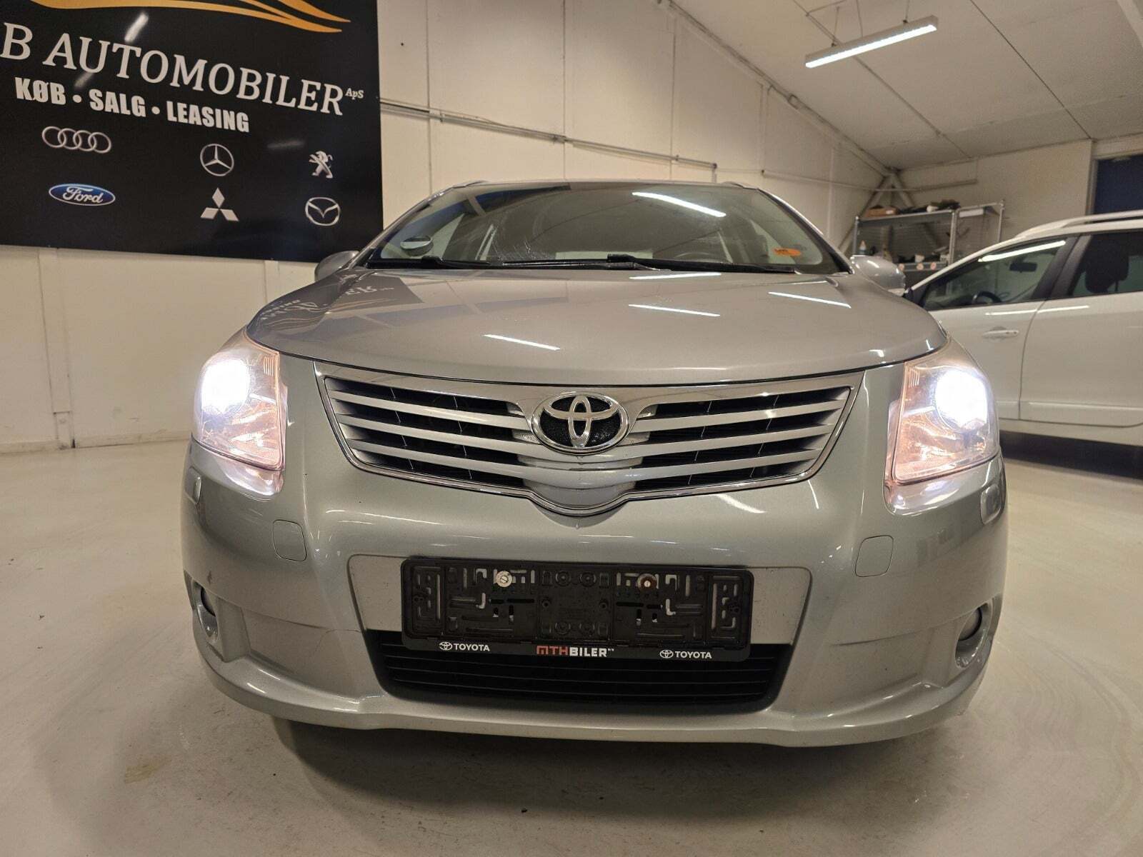 Toyota Avensis 1,6 VVT-i T1 stc.