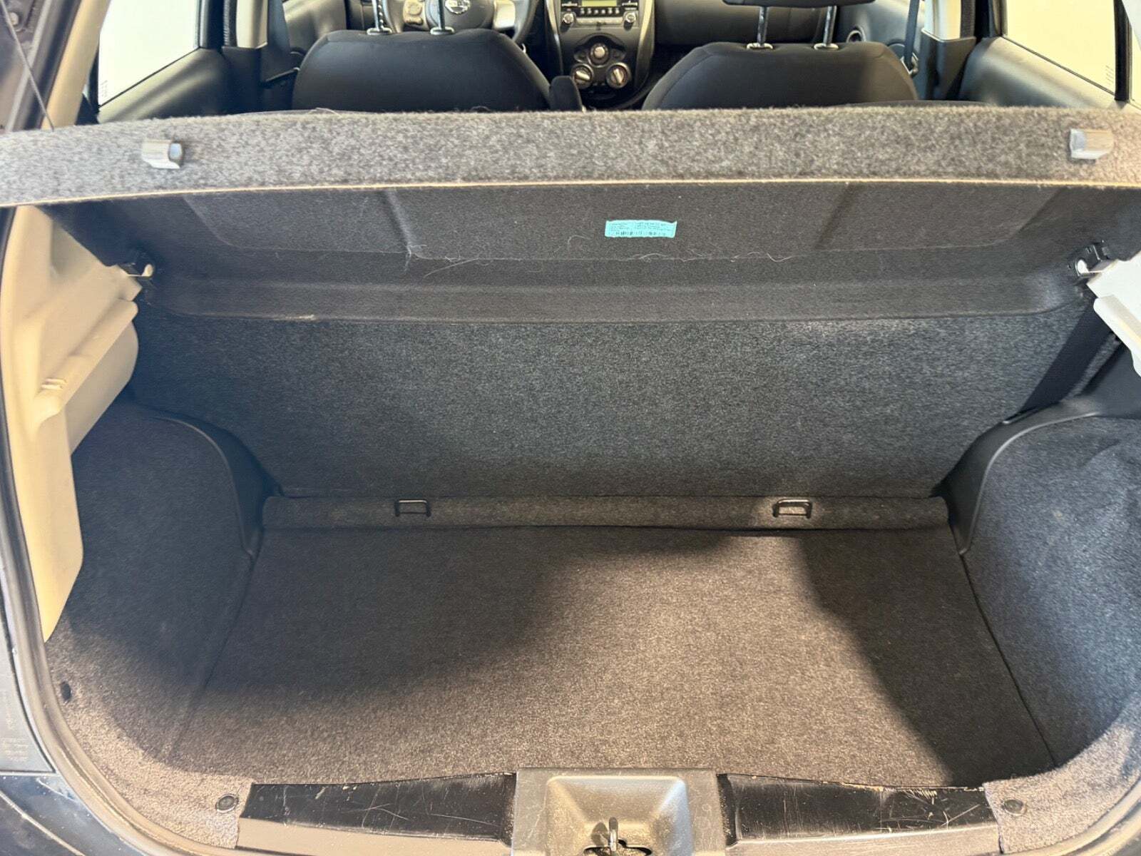 Sort Nissan Micra fra 2013