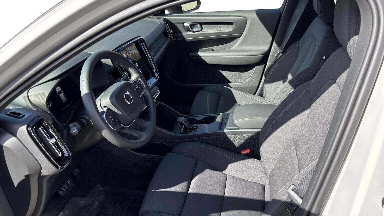 Volvo EX40 Extended Range Plus