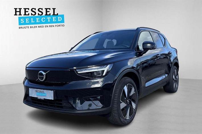 Sort Volvo XC40 fra 2024