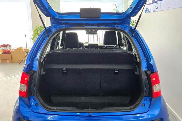 Blå Suzuki Ignis fra 2018