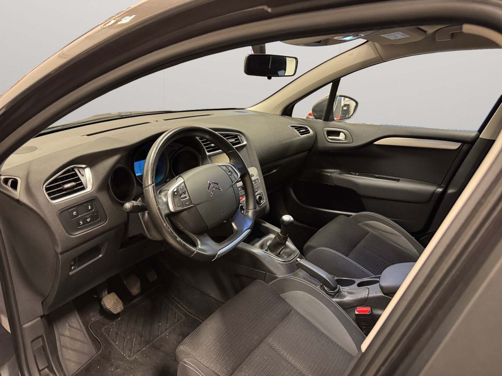 Citroën C4 1,6 BlueHDi 100 Challenge