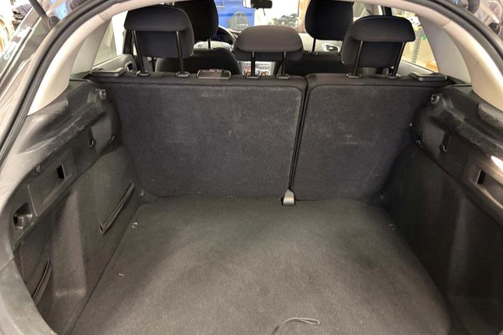 Grå Citroën C4 fra 2017