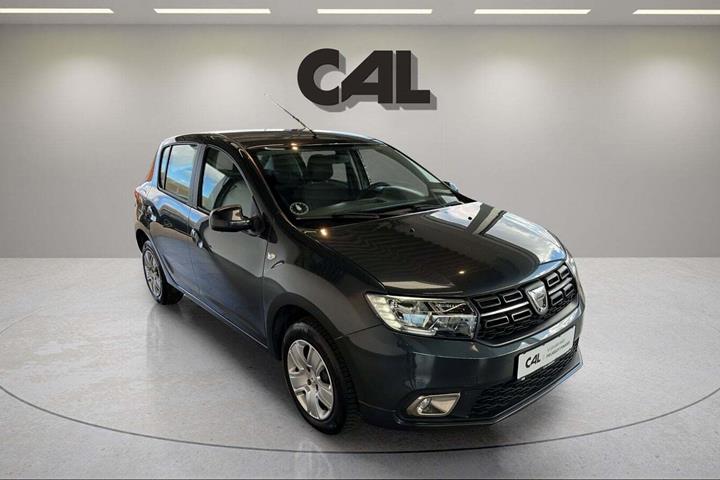 Grå Dacia Sandero fra 2020