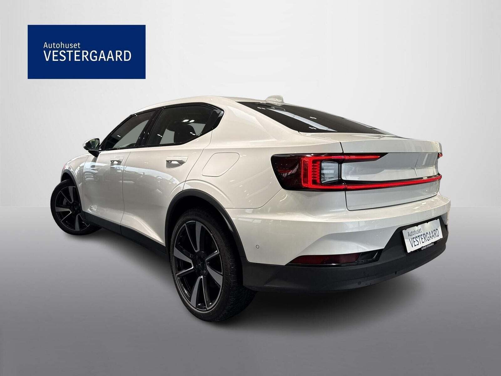 Hvid Polestar 2 fra 2023