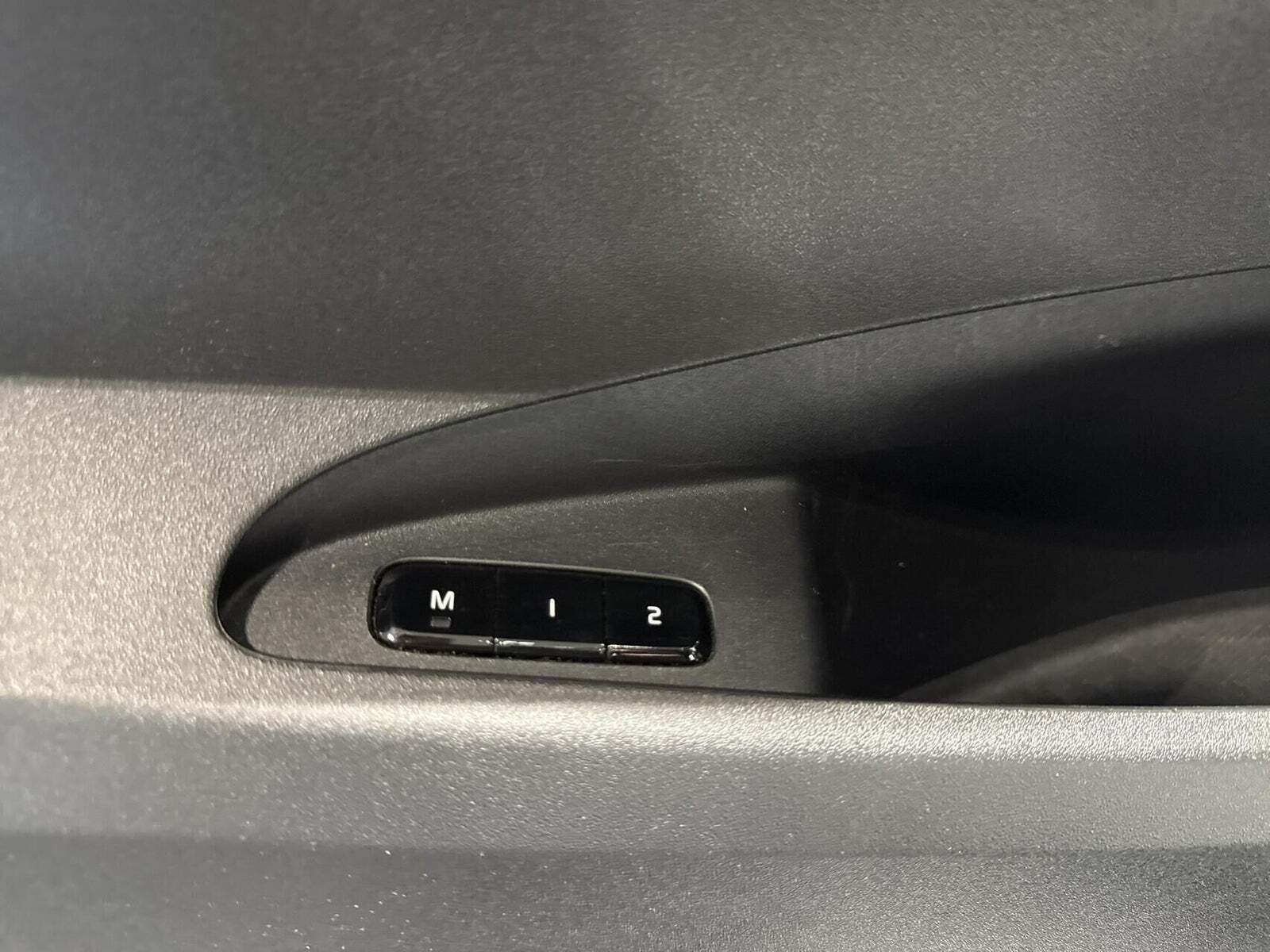 Hvid Polestar 2 fra 2023