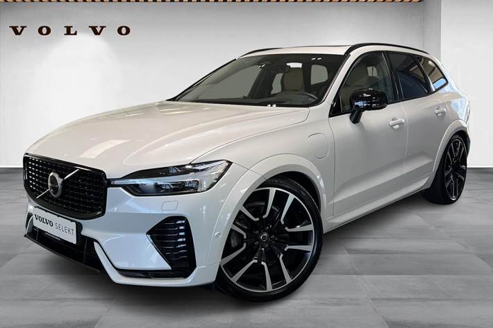 Hvid Volvo XC60 fra 2024