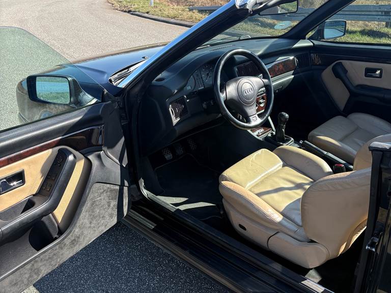 Audi 80 2,6 CABRIOLET