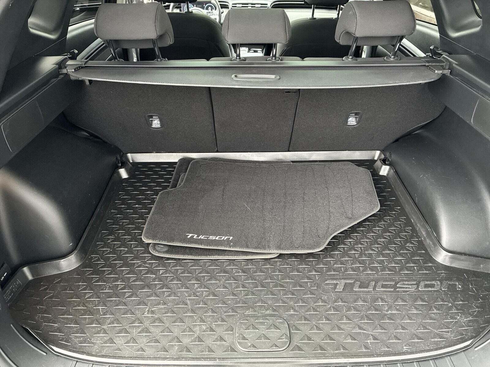 Grå Hyundai Tucson fra 2022