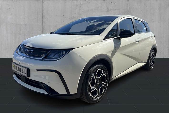 Hvid BYD Dolphin fra 2023